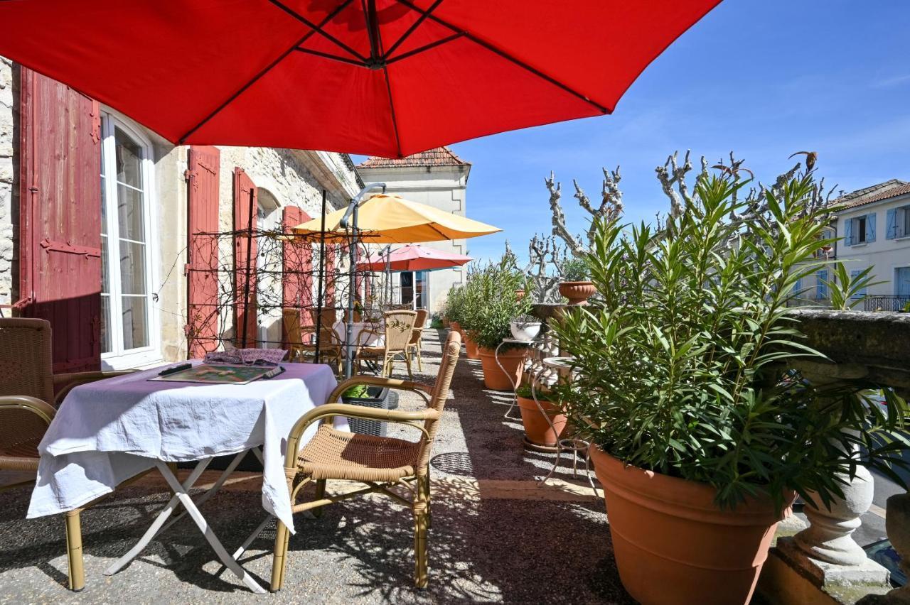 Hotel Des Artistes Tarascon Exterior photo