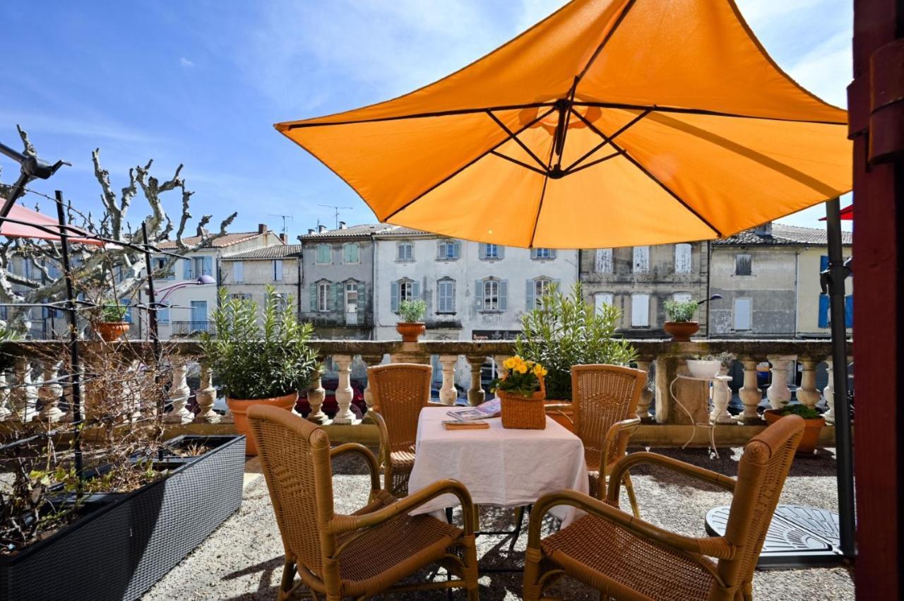 Hotel Des Artistes Tarascon Exterior photo